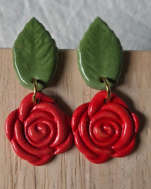 Aros rosas rojas2 piezas M