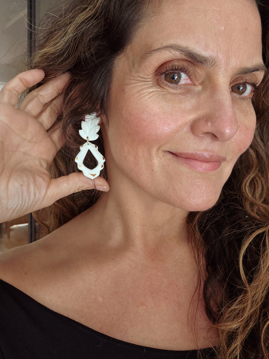 Aros blancos y oro2 L