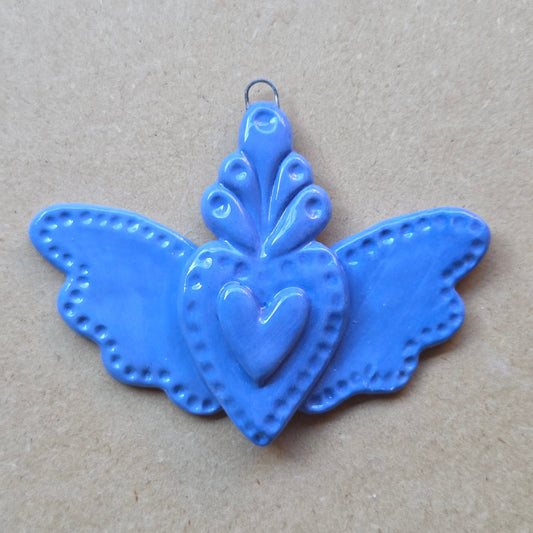 Corazón alado para colgar, azul, amuleto protector