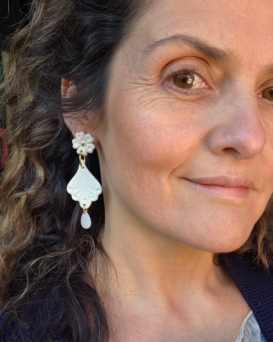 Aros 3 piezas blanco, oro y lagrimita L