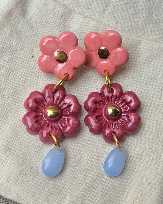 Aros 3 piezas flor rosa mage ta + lágrima celeste