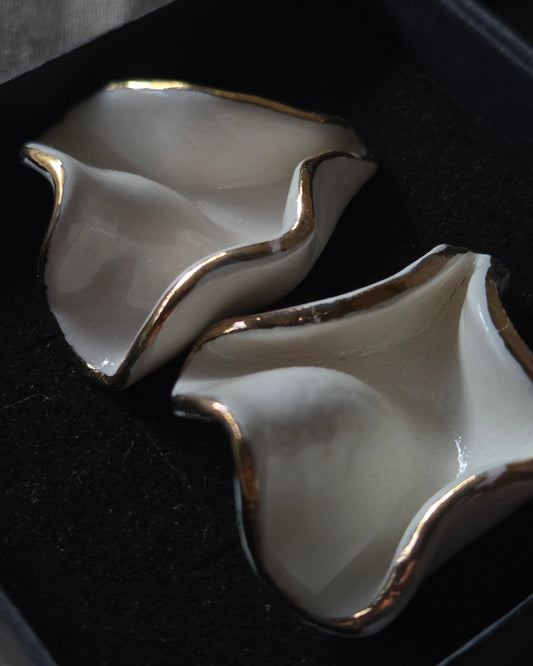 Aros pellizco blanco + lustre de oro 1