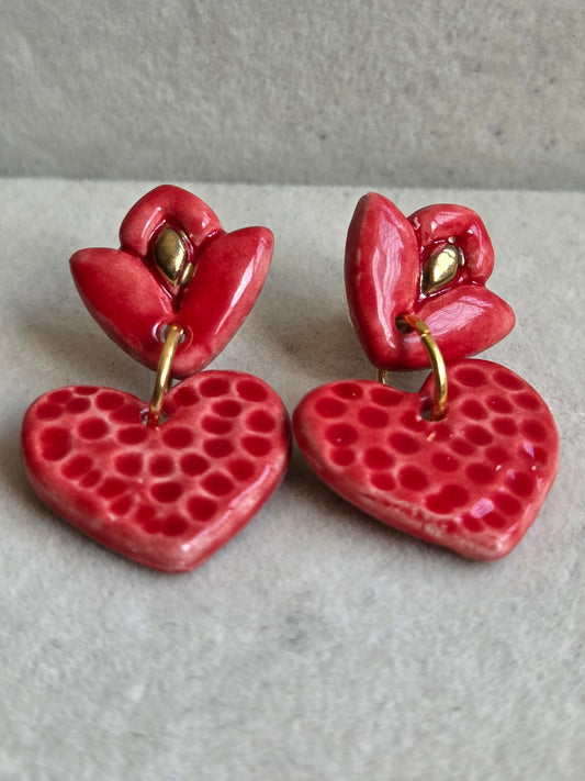 Aros cuore panal rojo con oro