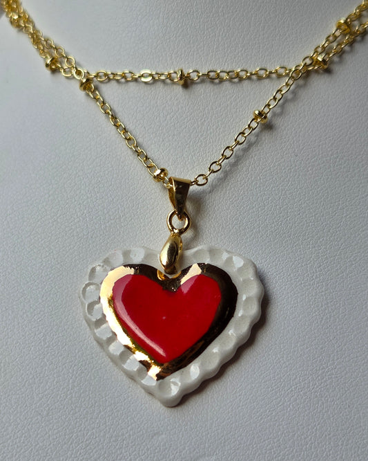 Collar sagrado corazón y oro con cadena bañada en oro
