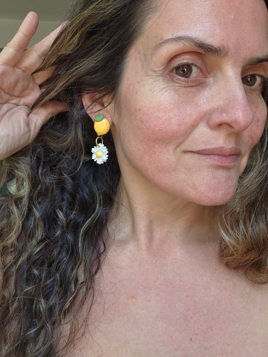 Aros 2 piezas margaritas y limones