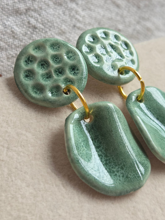 Aros pétalos M verde esmeralda