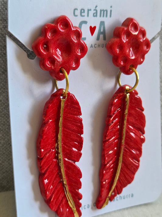 Aros de 2 piezas colores, pluma y lustre de oro