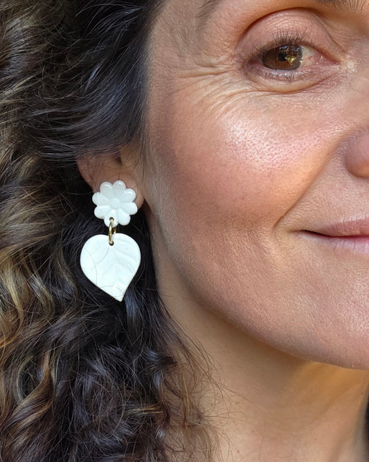 Aros hojas 2 piezas M blancos