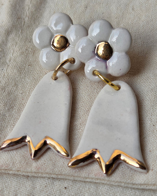 Aros copihues blancos + lustre de oro L