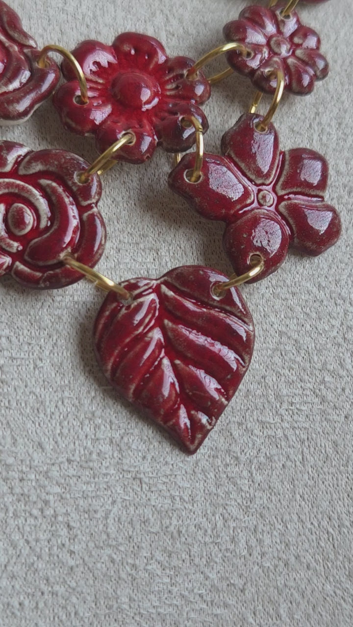 Collar ROSALÍA 10 piezas en esmalte rojo italiano brillante