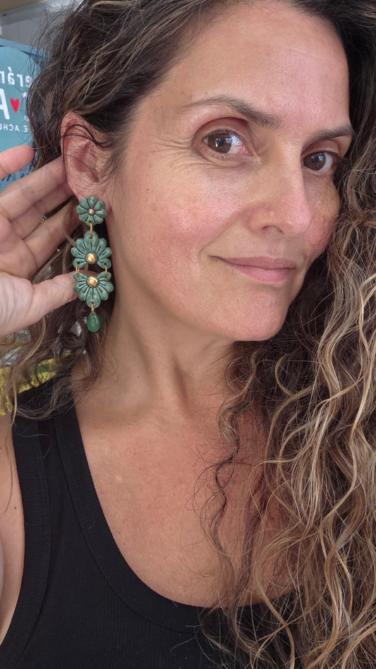 Aros Queen verde esmeralda + oro