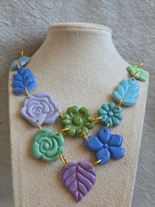 Collar ROSALÍA 10 piezas en tonos azul/ morado