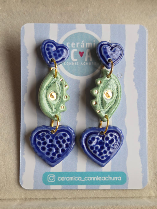 Aros 2 piezas ojos en azul corazón- julio