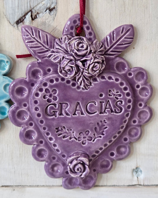 GRACIAS morado