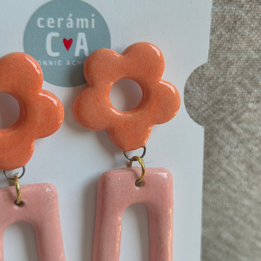 Aros 2 piezas flor naranja y rosa